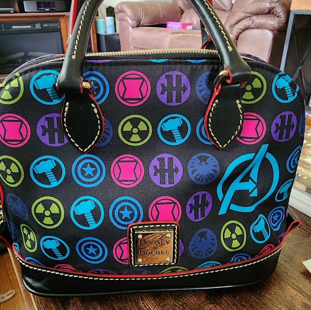Dooney & Bourke Marvel Universe BAG